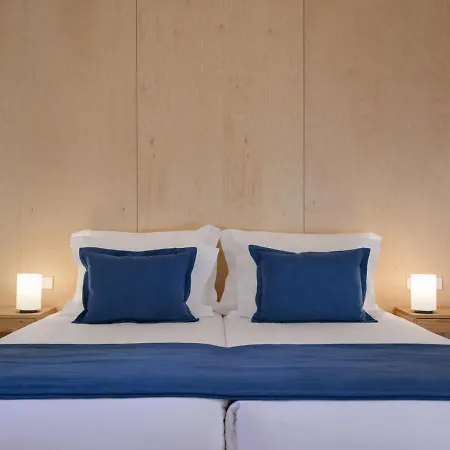 Montebelo Mosteiro De Historic